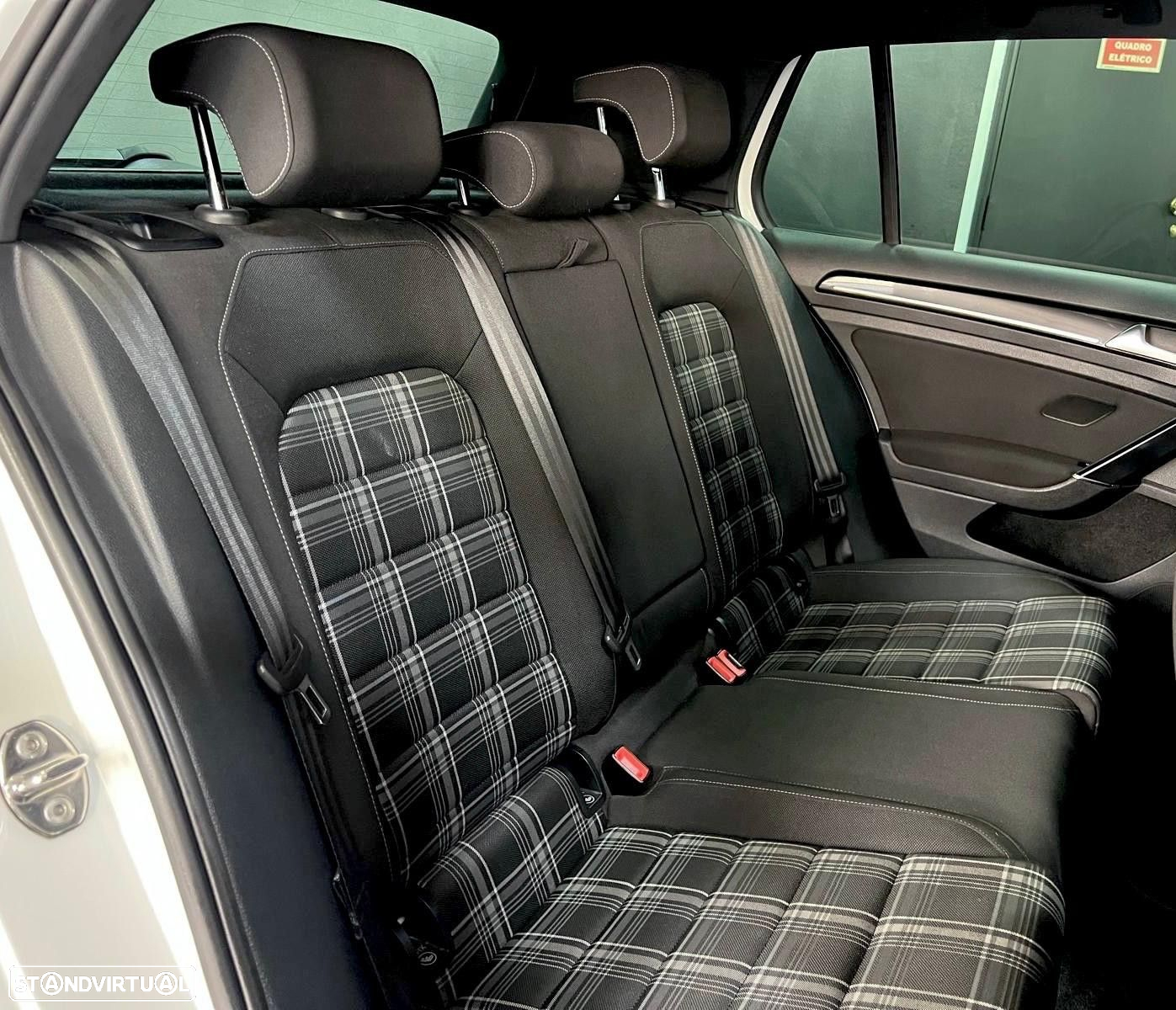 VW Golf 2.0 TDi GTD - 39