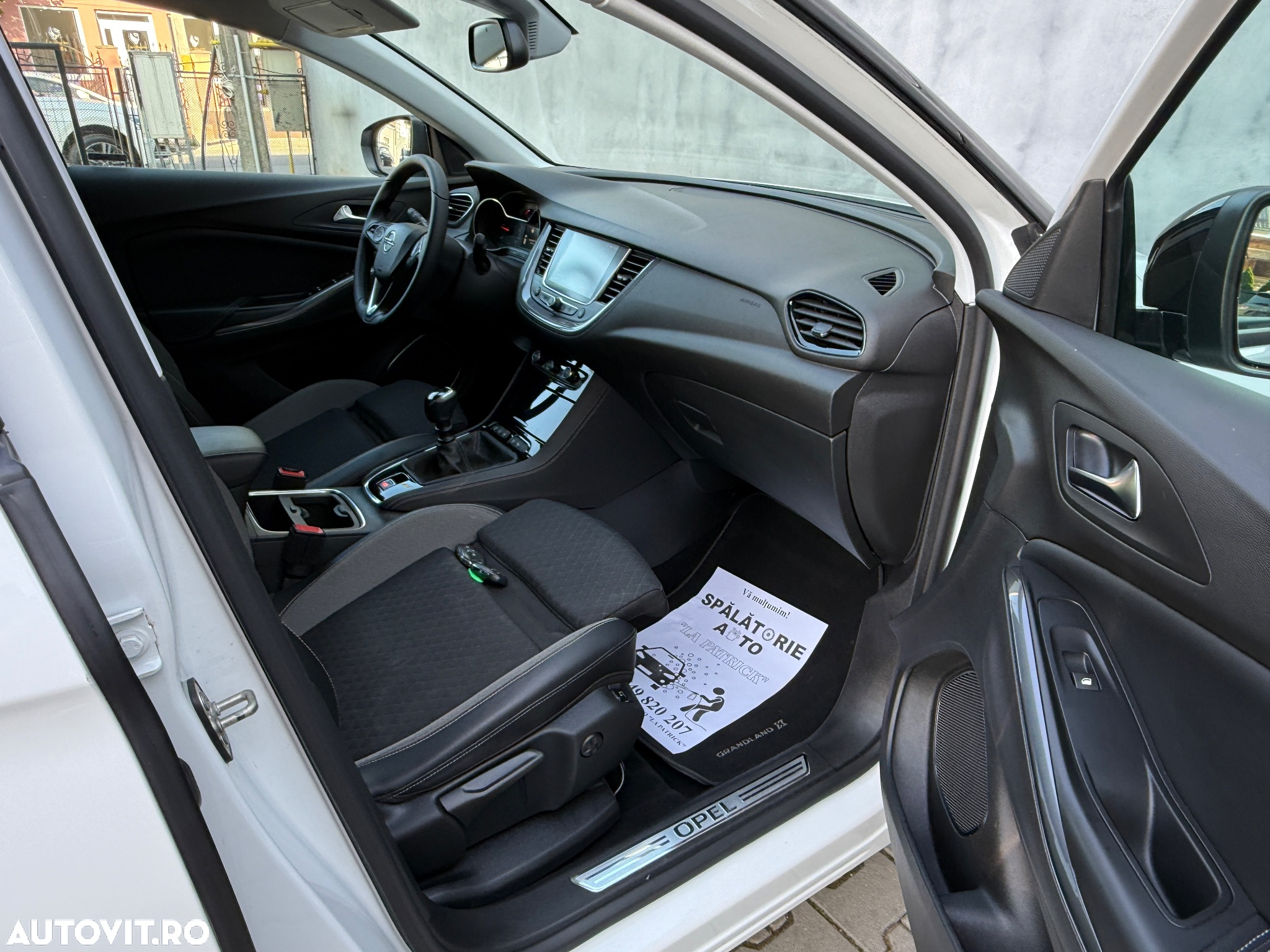 Opel Grandland X 1.5 ecoTEC START/STOP Design Line - 28