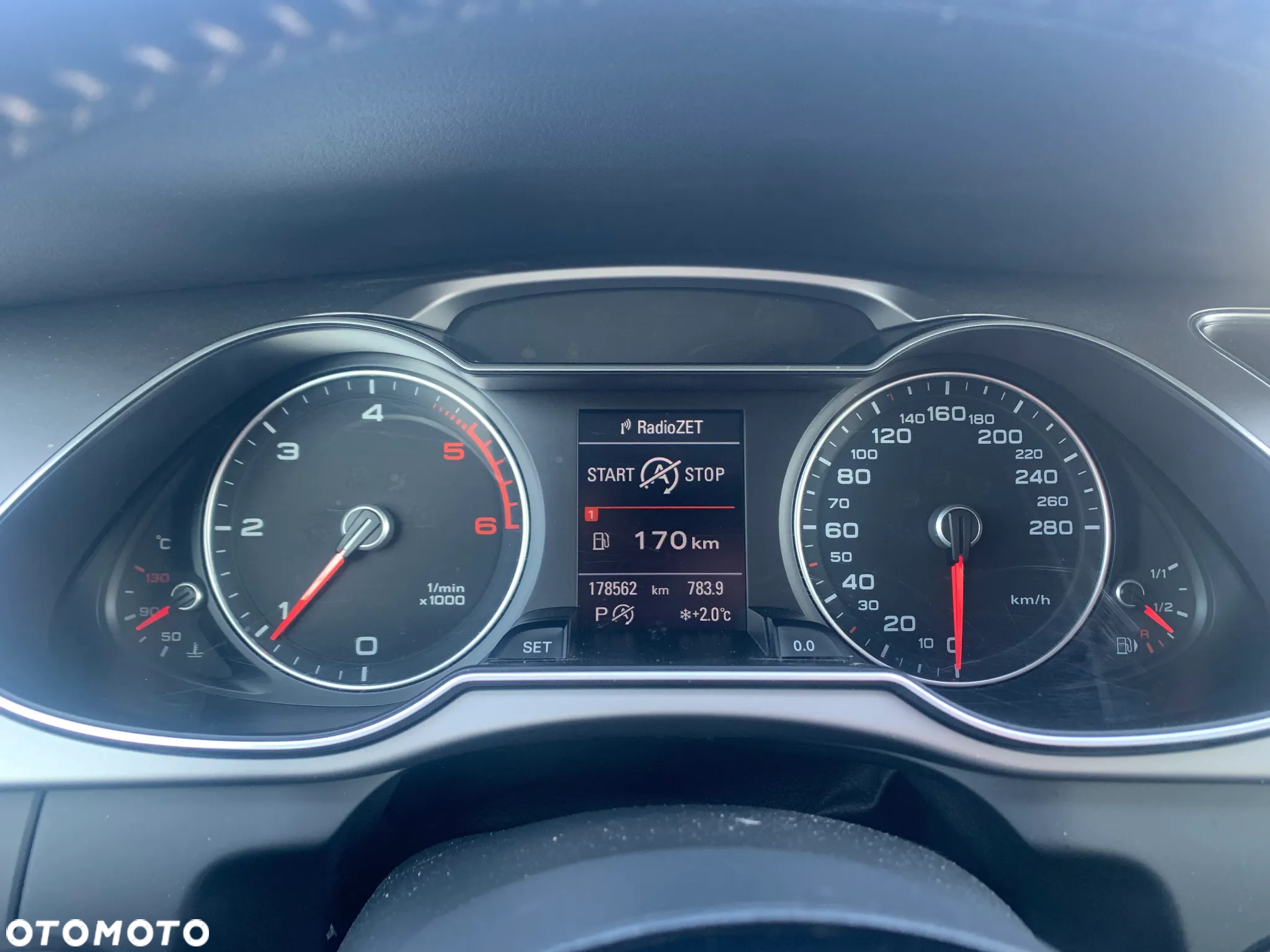 Audi A4 Avant 2.0 TDI DPF quattro S tronic S line Sportpaket - 6