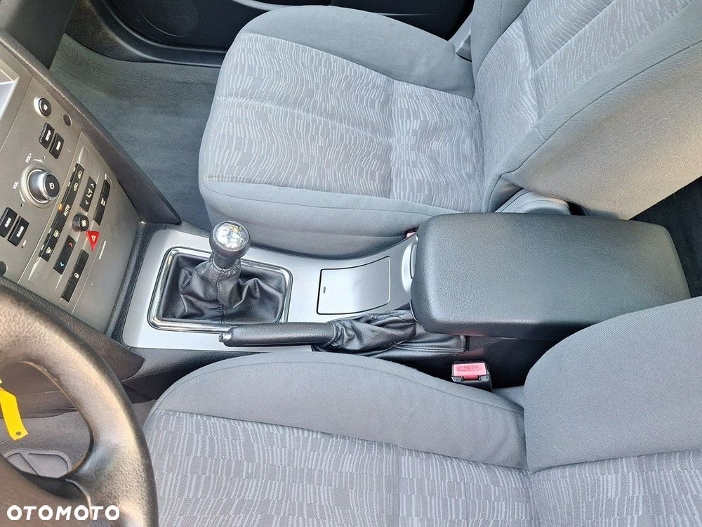Peugeot 407 - 23