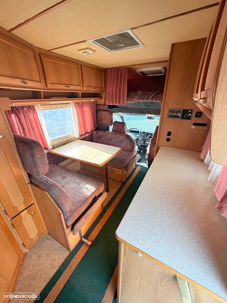 Euramobil Euramobil Fiat Ducato 2.5D motor iveco - 6 lugares livrete - 15