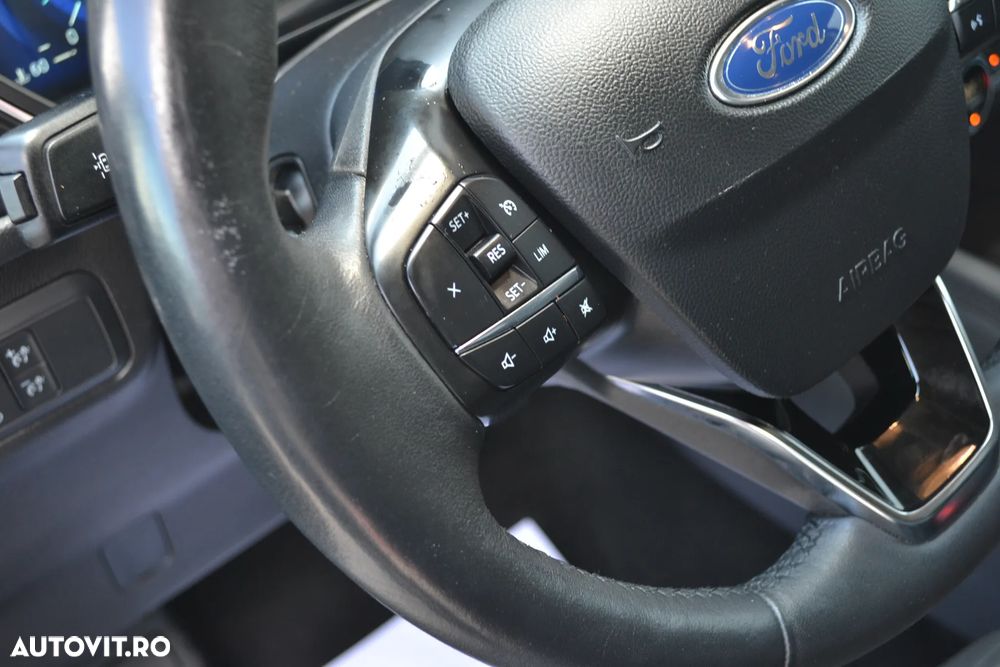 Ford Kuga 2.5 Duratec FHEV AWD Titanium X - 13