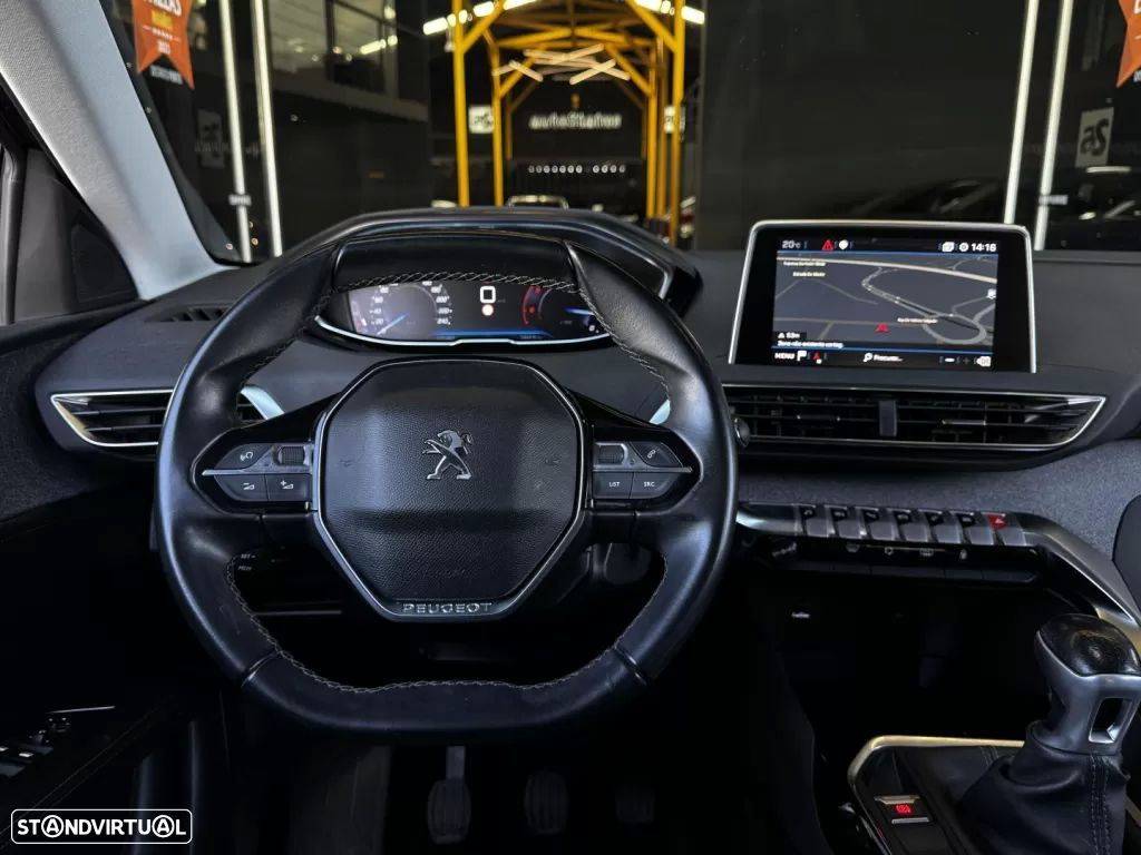 Peugeot 3008 1.5 BlueHDi Allure - 26