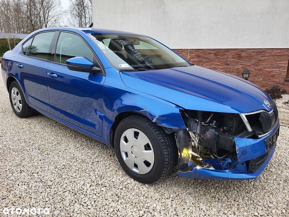 Skoda Octavia 1.6 TDI SCR Active - 8