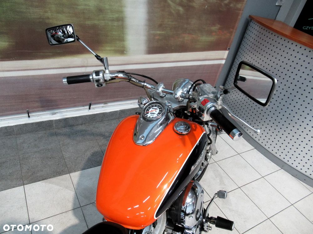 Yamaha XVS - 12