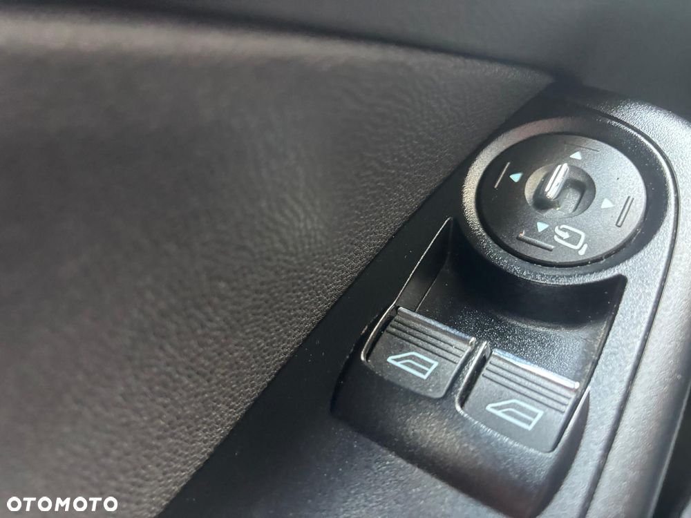 Ford Fiesta 1.25 Ambiente - 13