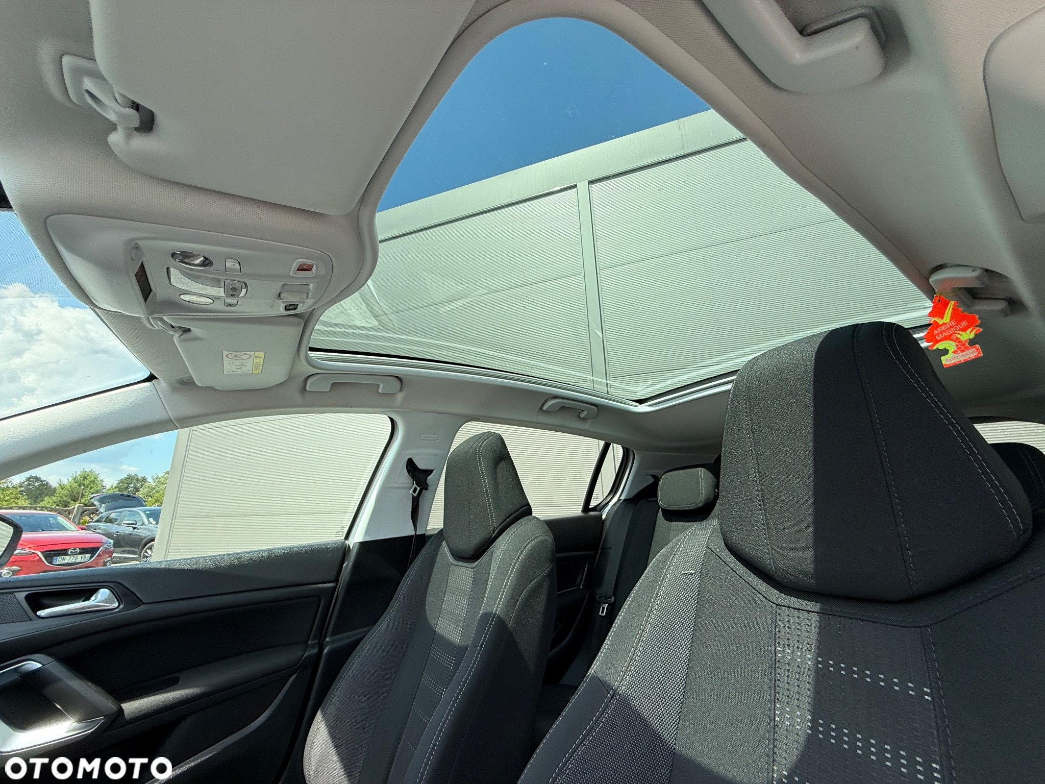 Peugeot 308 SW 1.2 PureTech GPF Allure S&S - 28