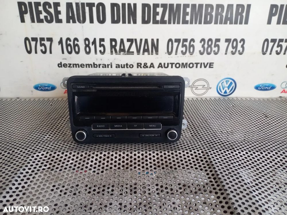 Radio Cd Vw Passat Touran Jetta Caddy Golf 6 Vl An 2011-2012-2013-2014-2015 - Dezmembrari Arad - 1