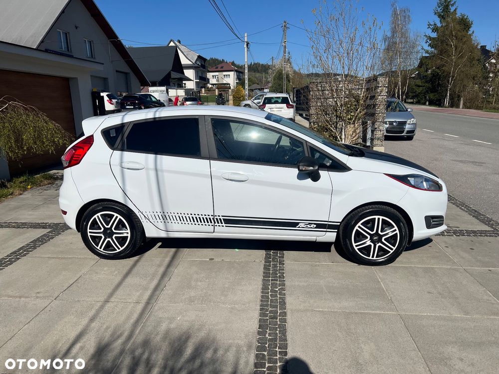 Ford Fiesta 1.0 EcoBoost STart-Stop Trend - 4