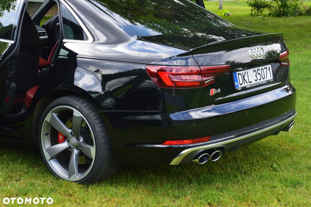 Audi S4 Limousine - 3