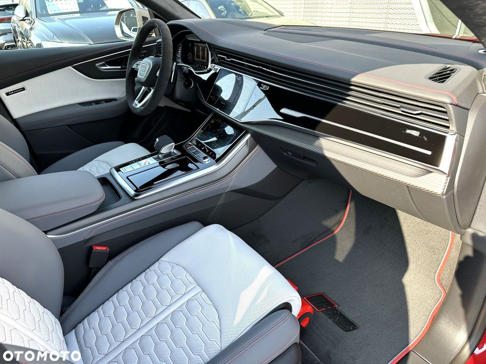 Audi RS Q8 - 40