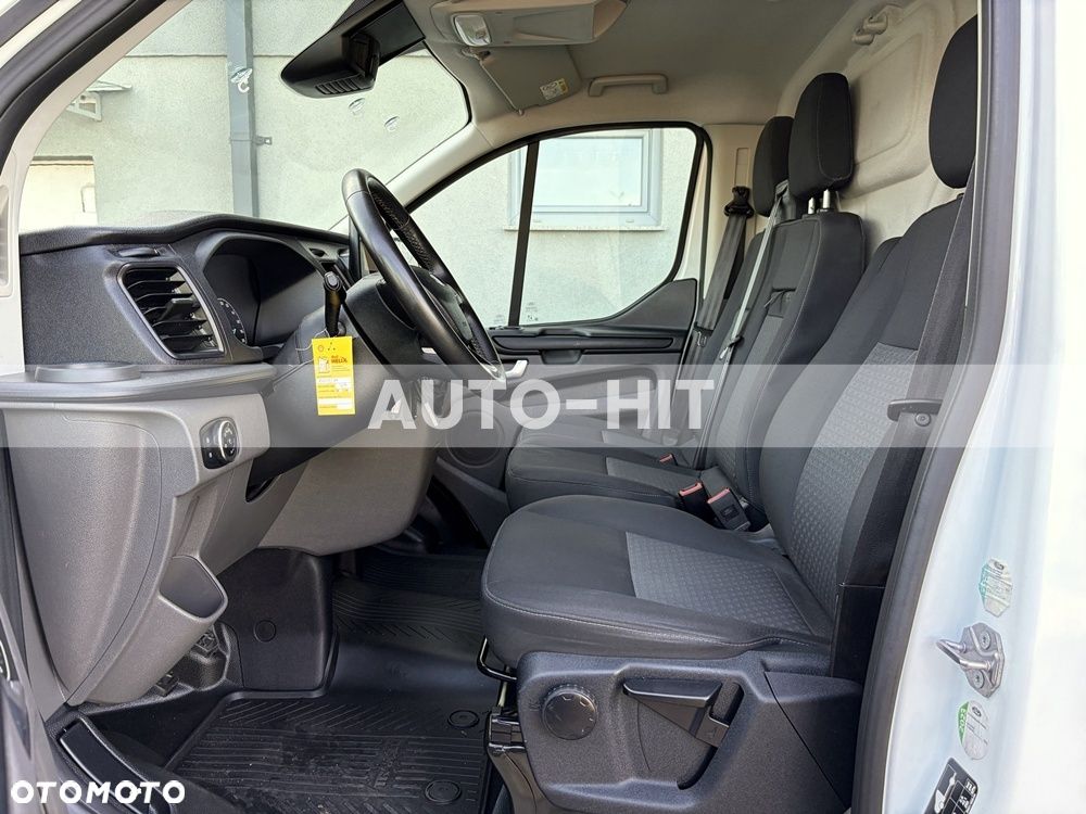 Ford Transit - 24