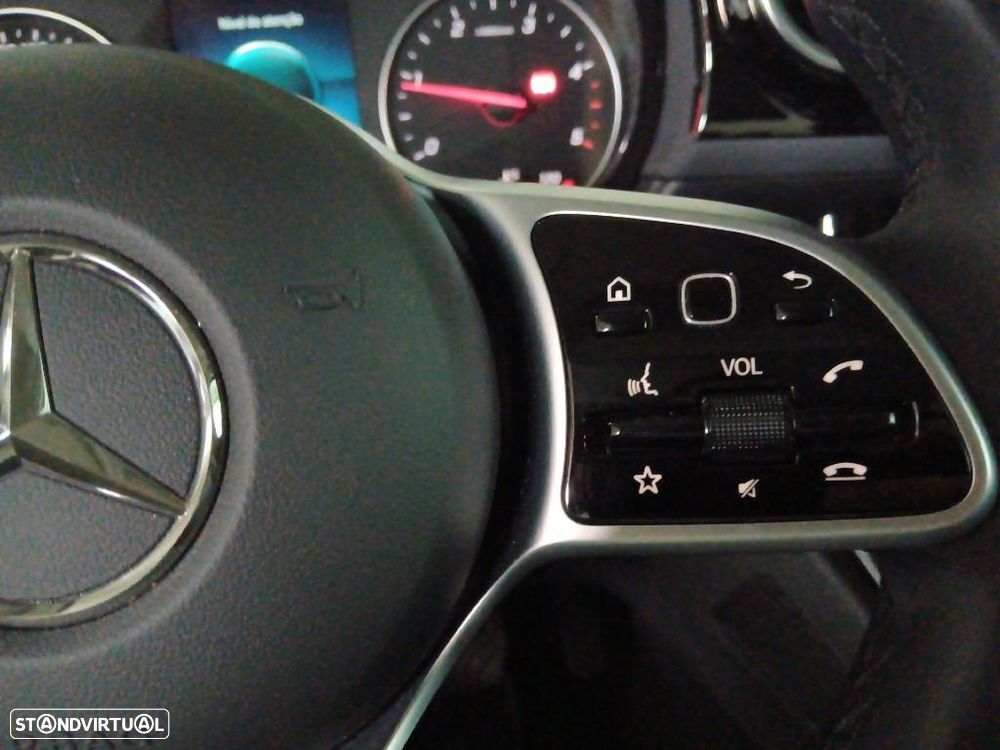 Mercedes-Benz T 180 - 17