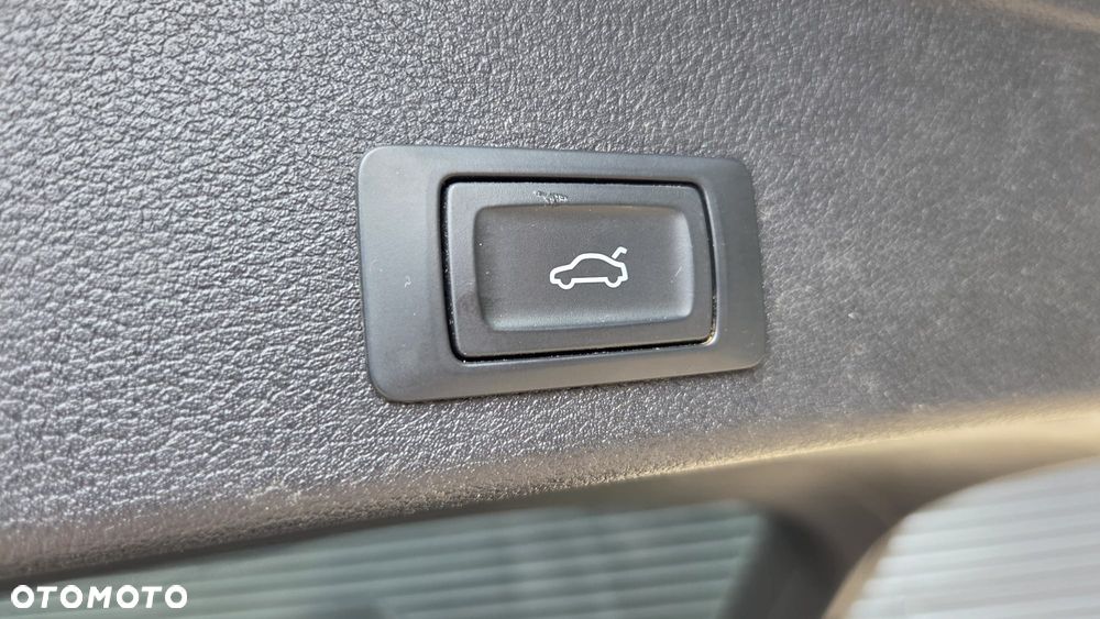Audi A4 Avant 40 TDI S tronic quattro - 29