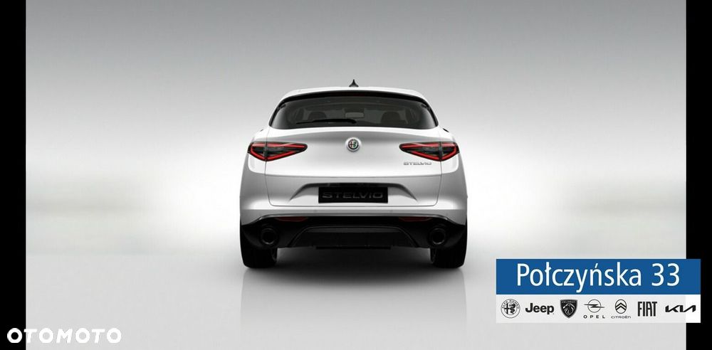 Alfa Romeo Stelvio - 4
