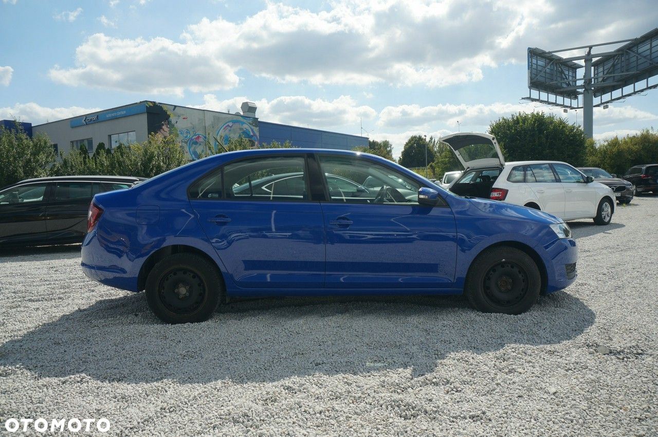 Skoda RAPID 1.0 TSI Active - 6