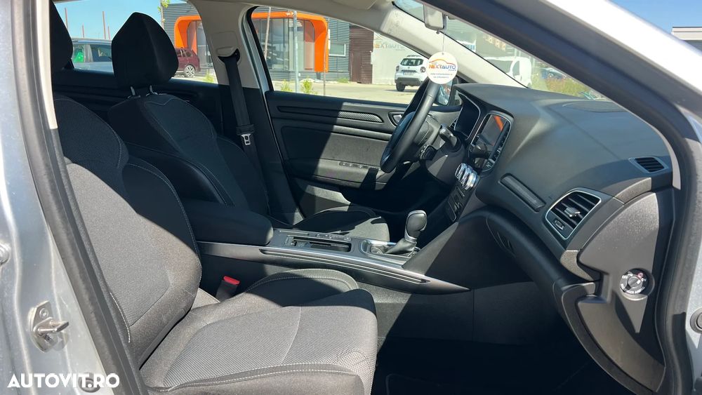 Renault Megane TCe 140 GPF EDC Equilibre - 9
