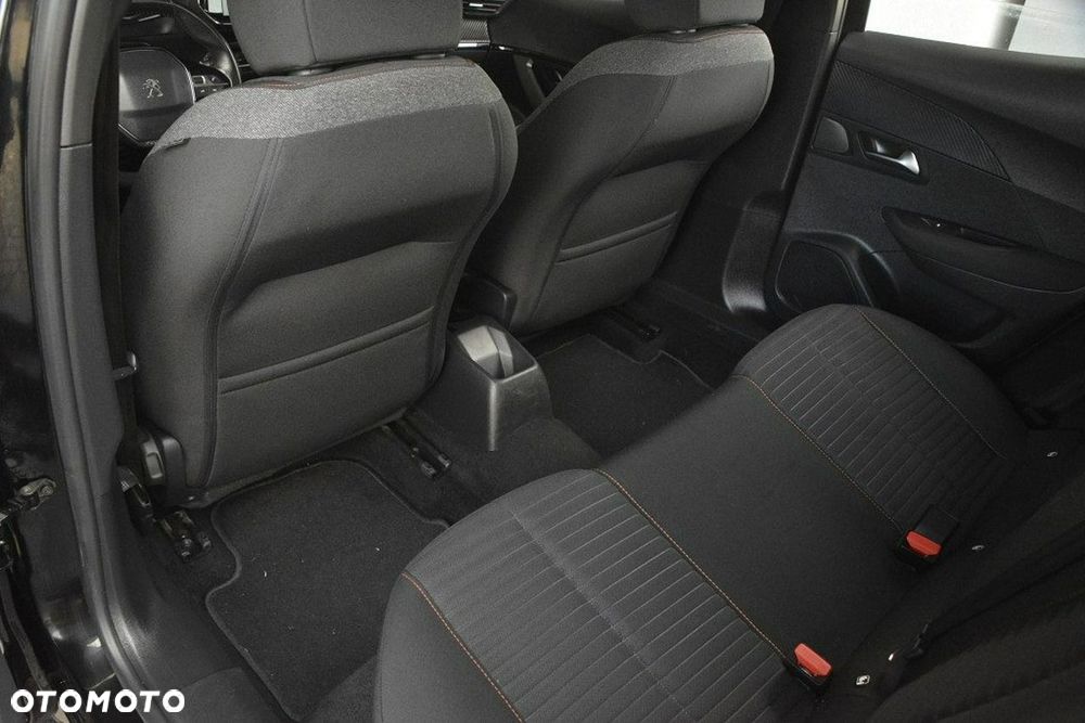 Peugeot 2008 1.5 BlueHDi Active S&S - 31