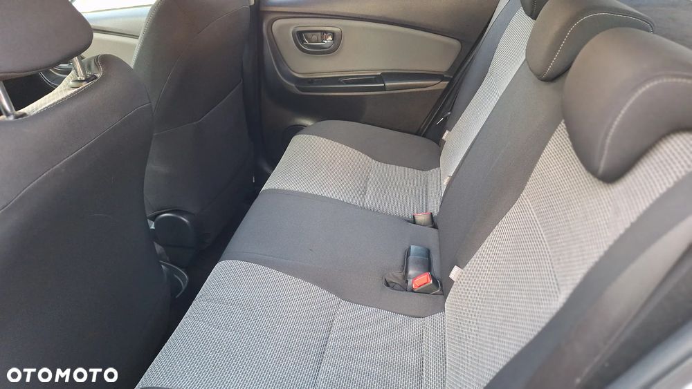 Toyota Yaris 1.5 VVT-i Selection - 13