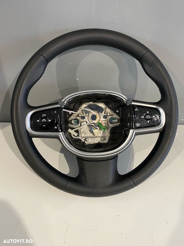 Volan cu incalzire VOLVO XC60 XC90 S60 V60 S90 V90 V90CC 2016+ 32227594 - 1