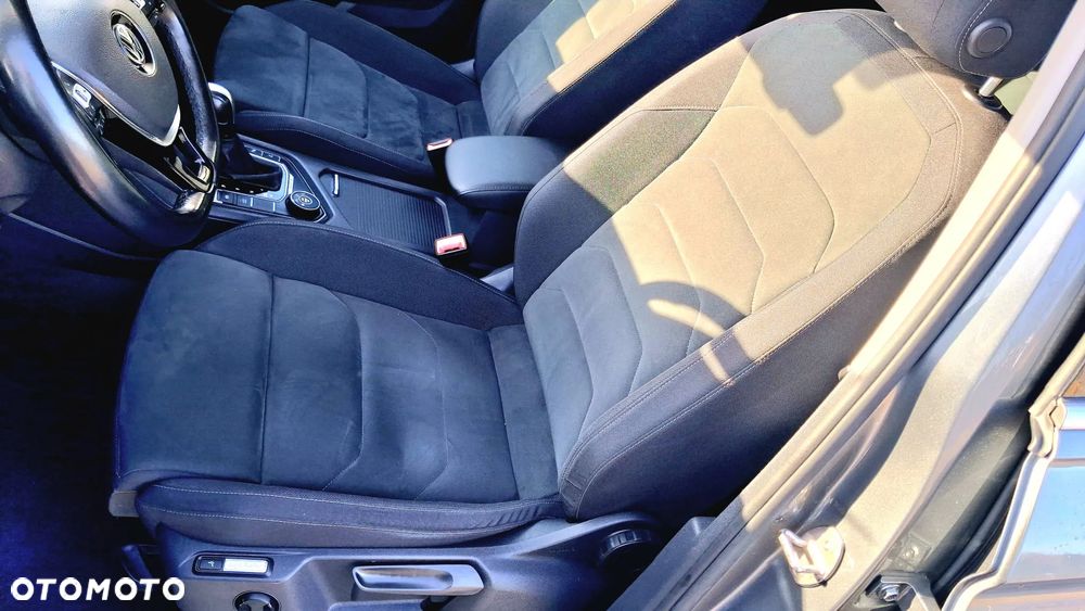 Volkswagen Tiguan 2.0 TDI SCR 4MOTION DSG URBAN SPORT - 22