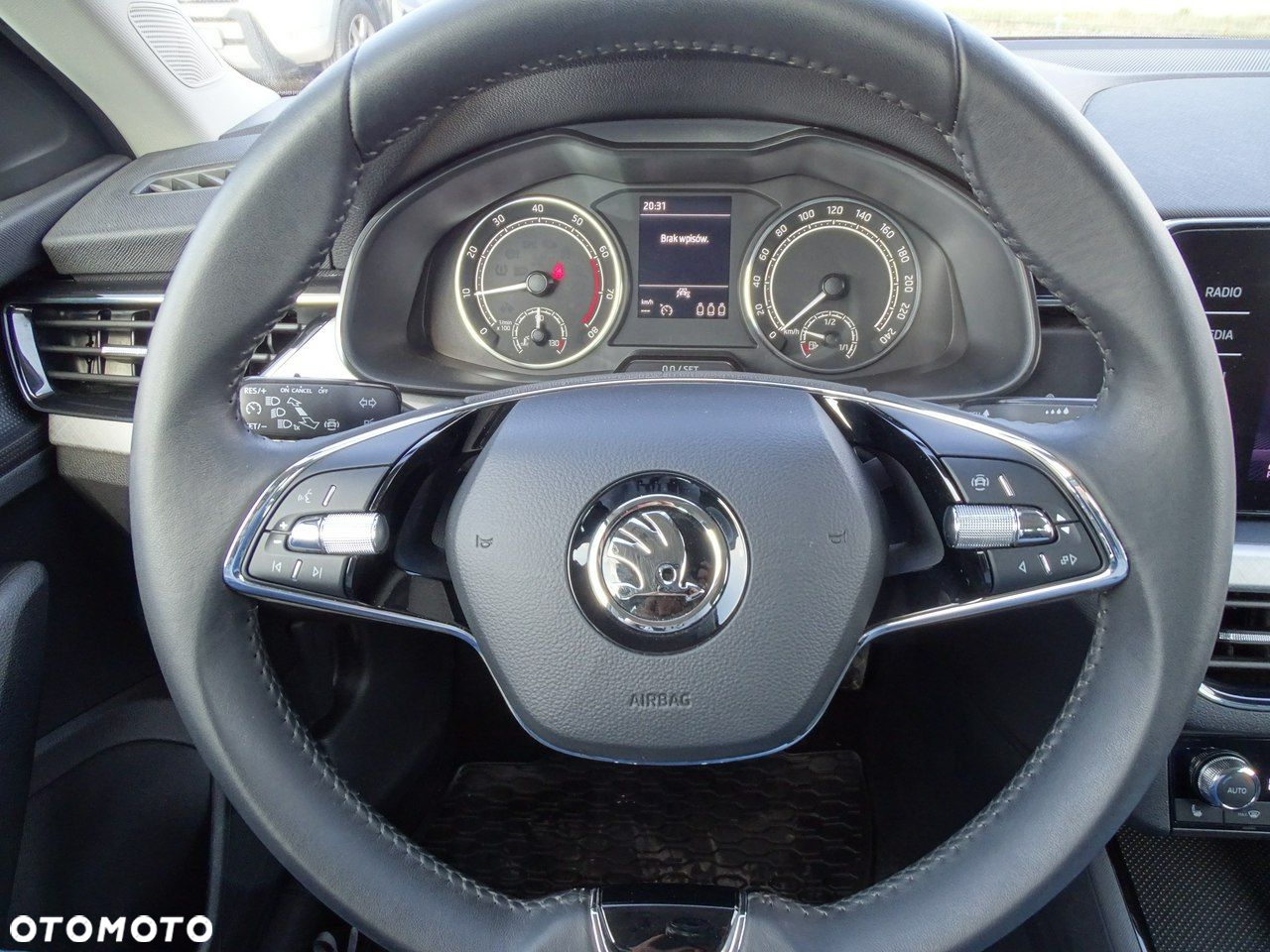 Skoda Kamiq - 8