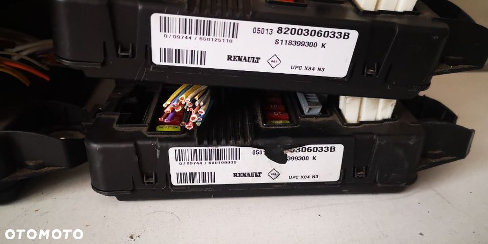moduł BSI BSM UPC skrzynka bezpieczników Renault Megane Scenic - 2