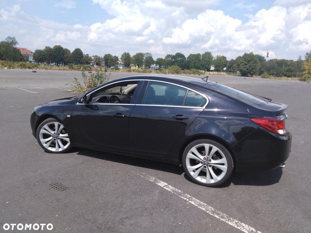 Opel Insignia 2.0 T Sport 4x4 - 5