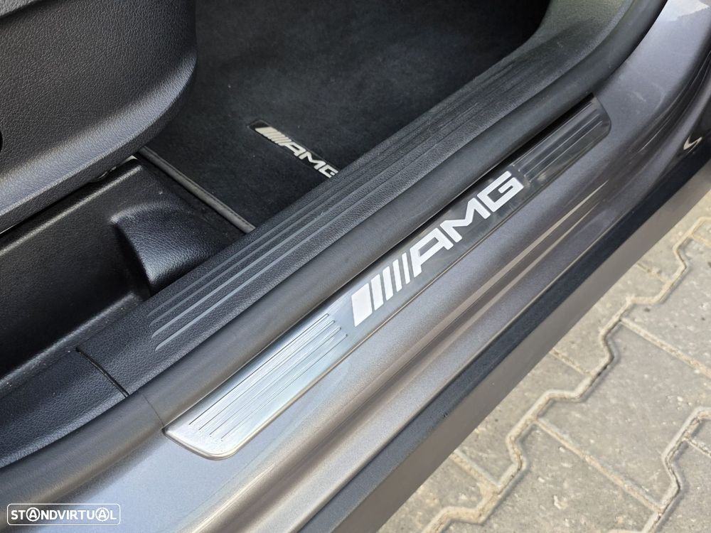 Mercedes-Benz GLB 35 AMG 4Matic - 22