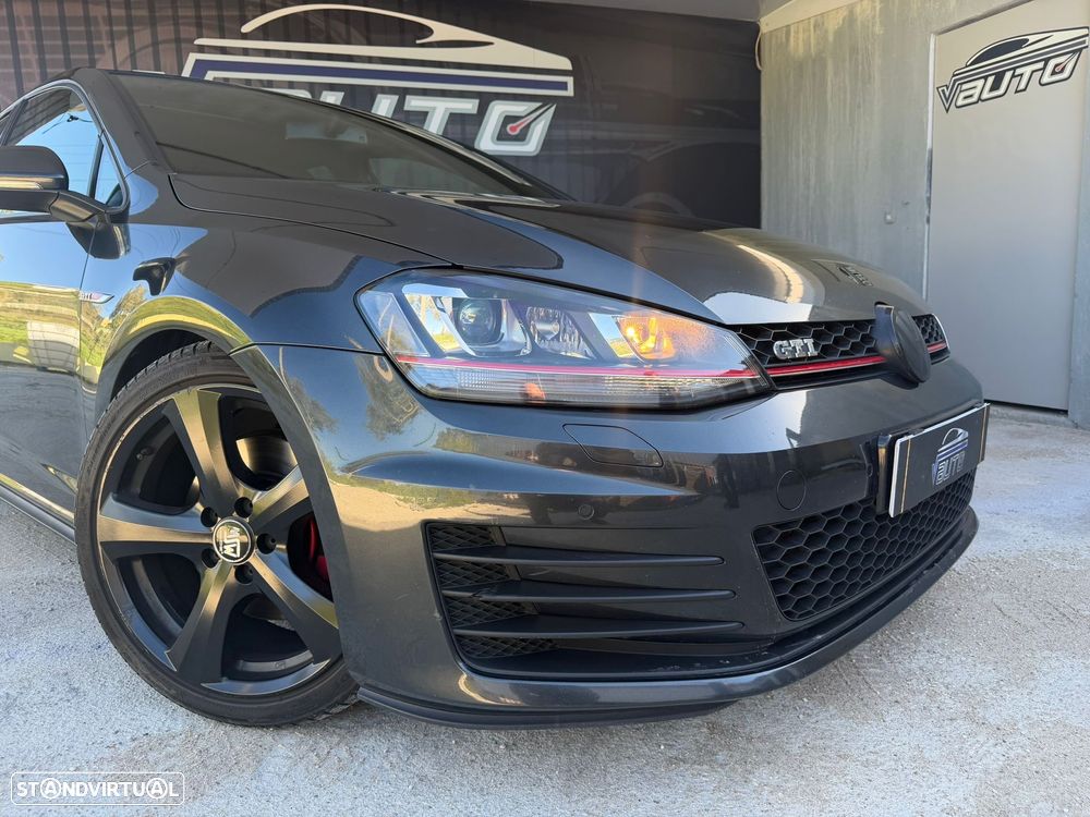 VW Golf 2.0 TSi GTi - 29