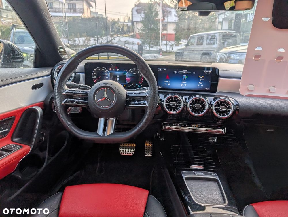 Mercedes-Benz CLA 200 AMG Line 7G-DCT - 10