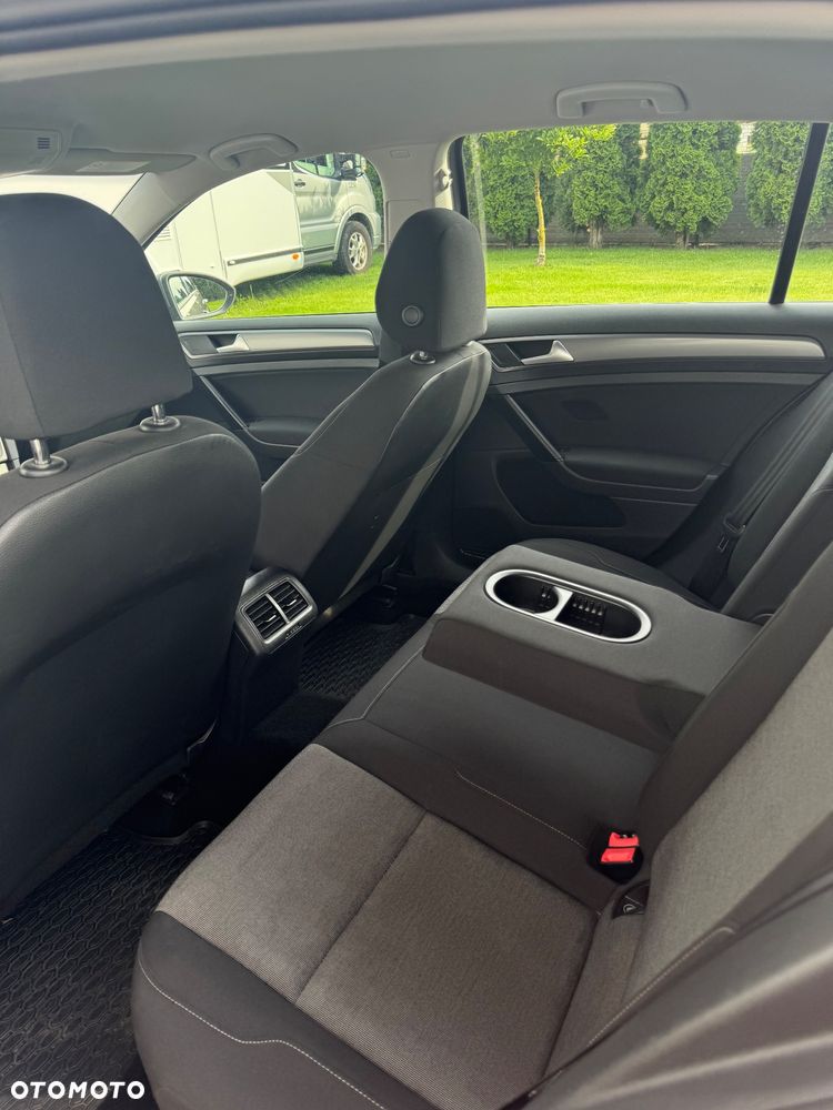 Volkswagen Golf 1.6 TDI BlueMot Comfortline - 9