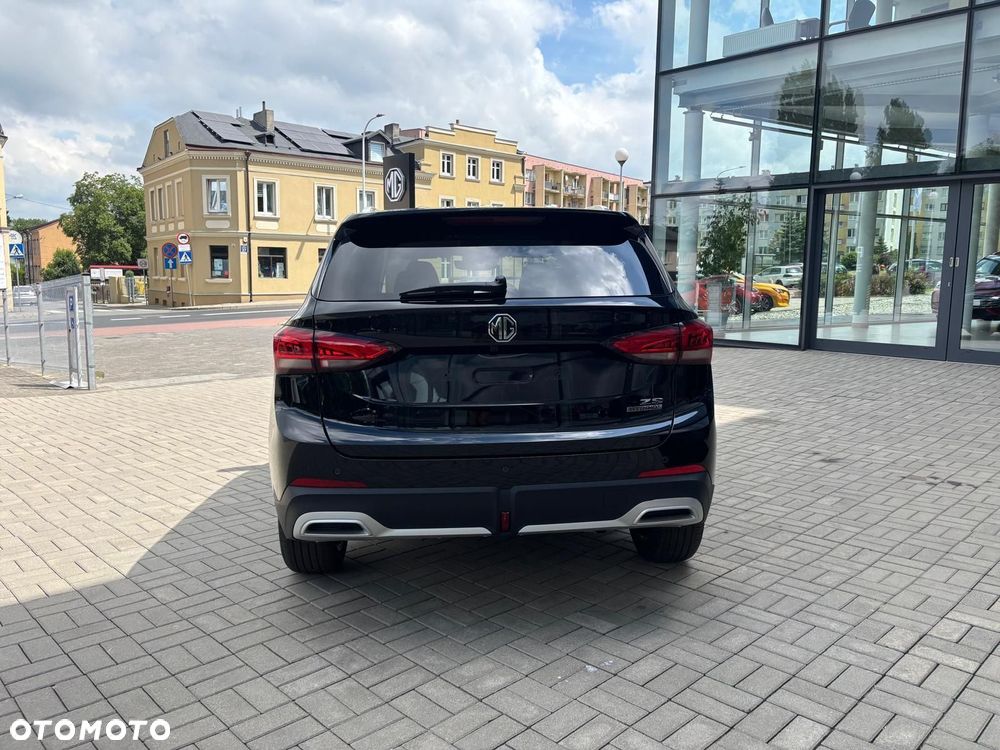 MG ZS Hybrid+ 1.5 HEV+ Exclusive - 4