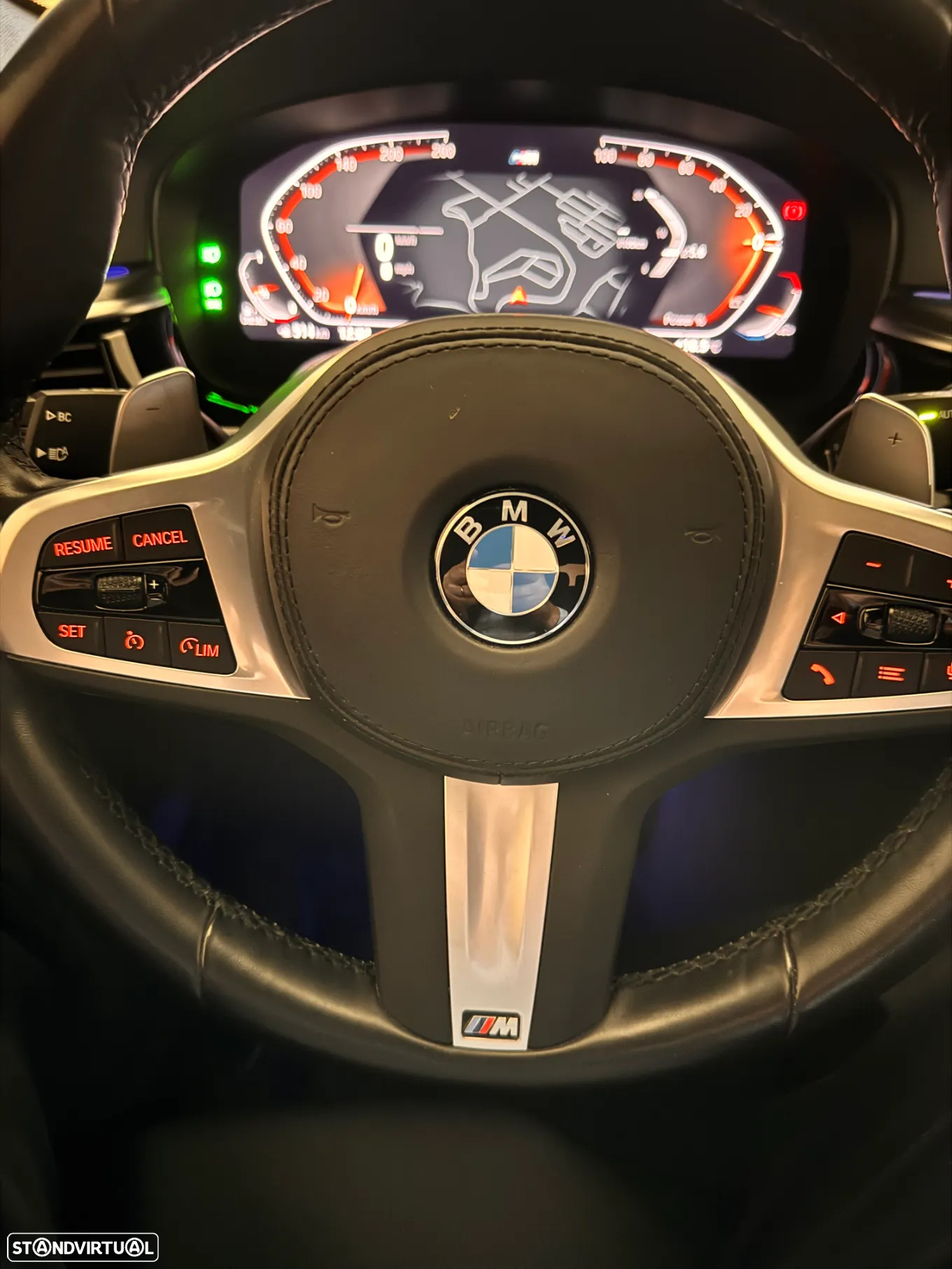 BMW 530 d Pack Desportivo M Auto - 21