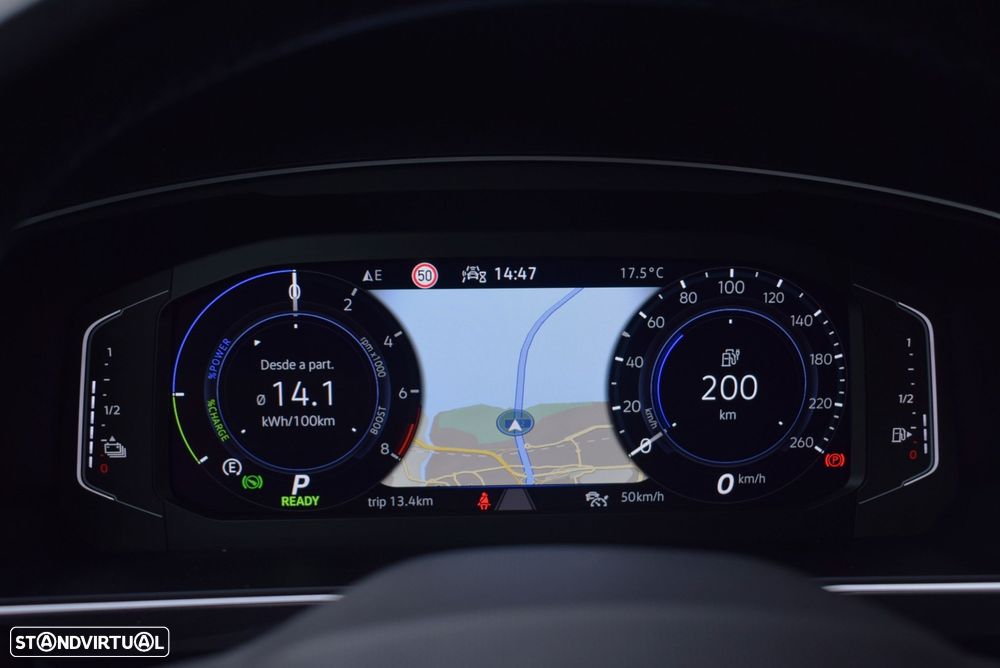 VW Tiguan 1.4 TSI eHybrid R-Line DSG - 24