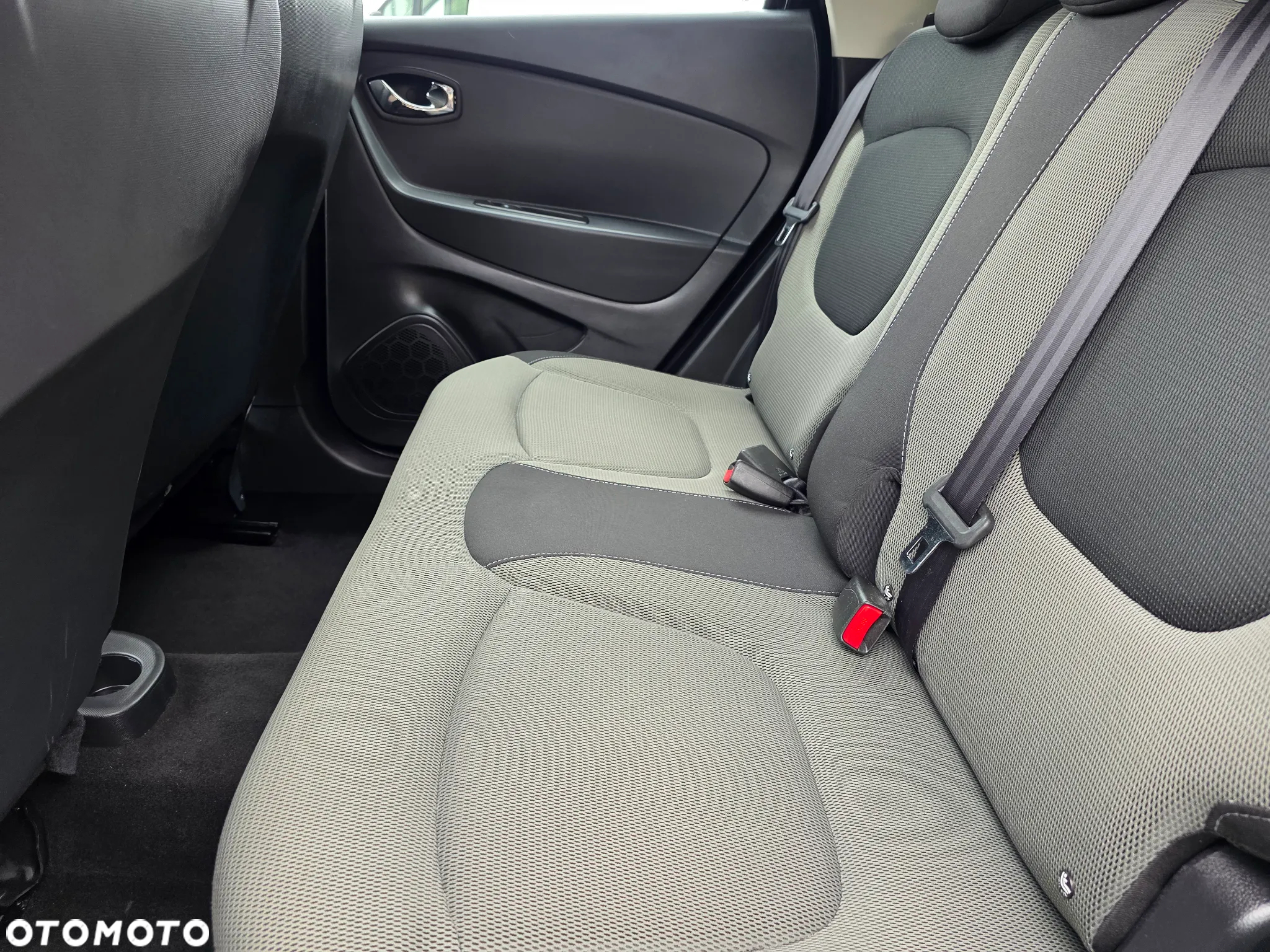 Renault Captur 0.9 Energy TCe Intens - 23