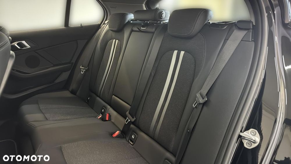 BMW Seria 1 118d Sport Line - 17