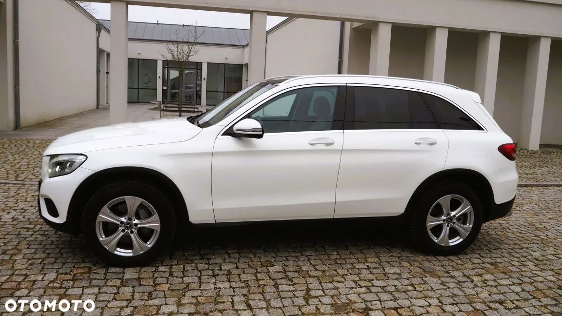 Mercedes-Benz GLC 300 4Matic 9G-TRONIC - 1