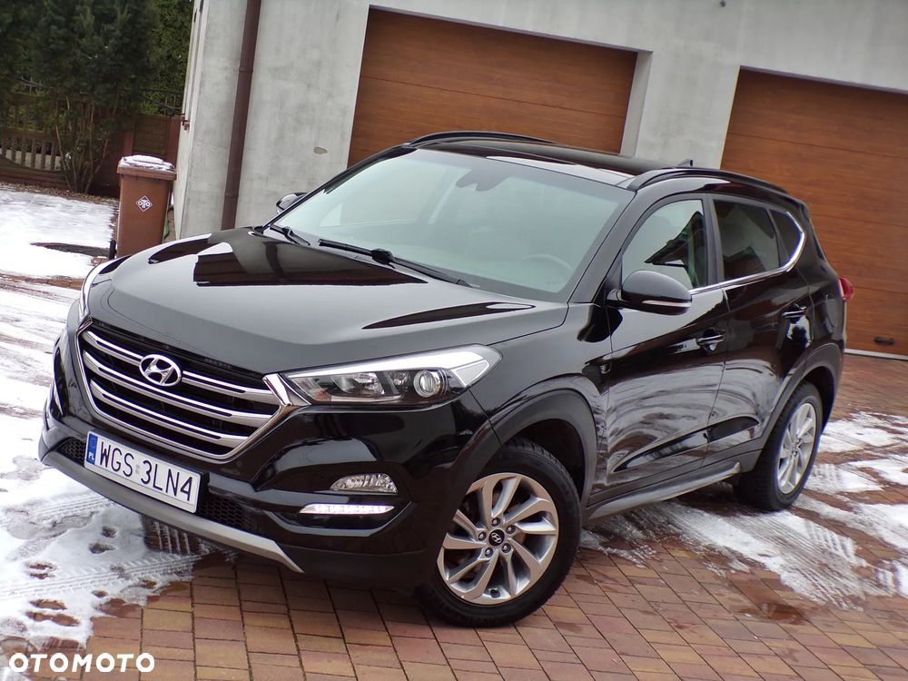 Hyundai Tucson 1.7 CRDI BlueDrive Comfort 2WD - 11