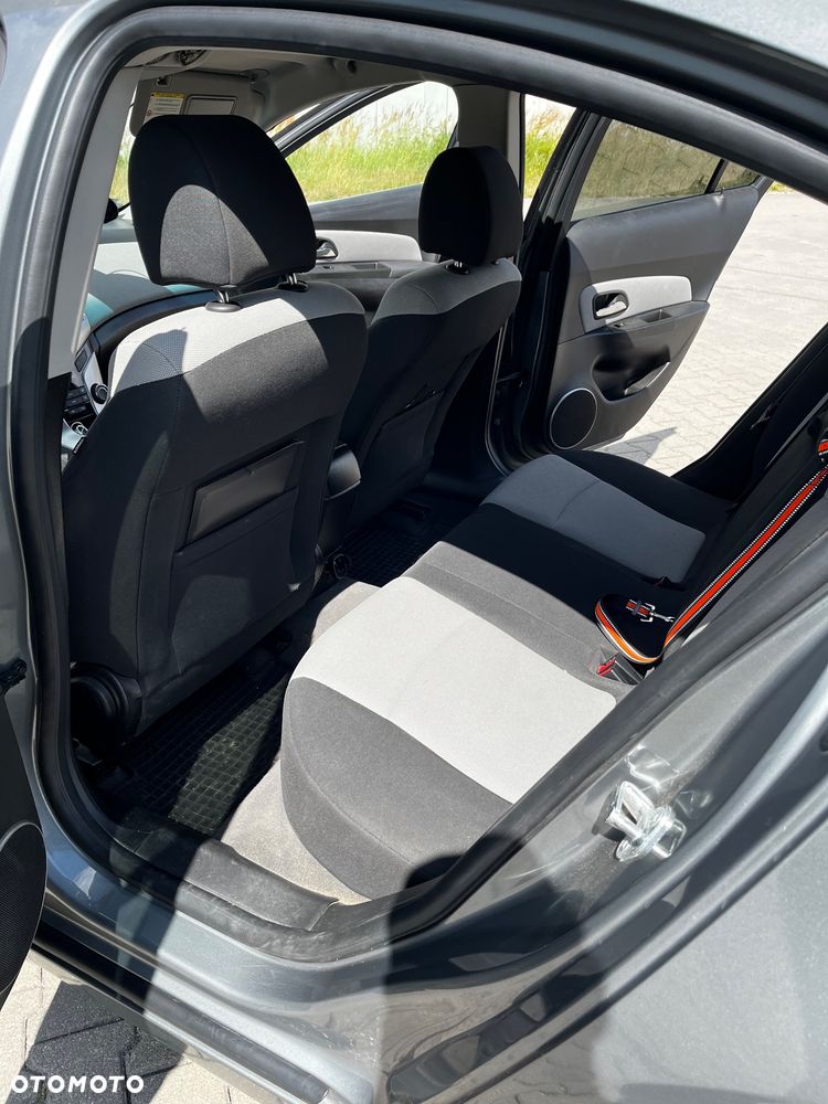 Chevrolet Cruze 2.0 VDCi LT - 9