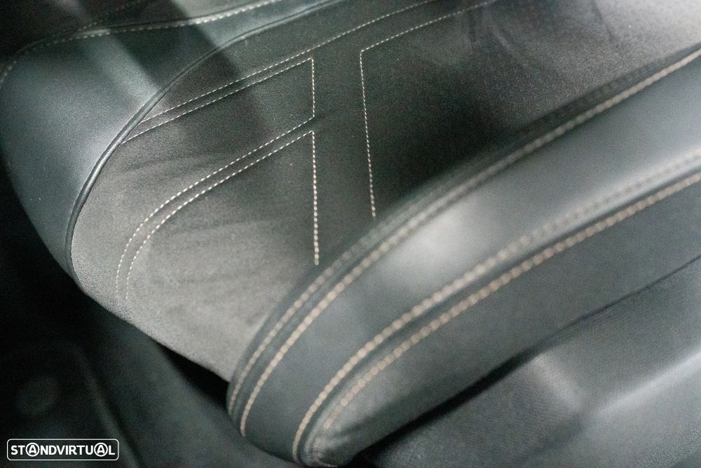 Peugeot 3008 1.5 BlueHDi GT Line EAT8 - 43