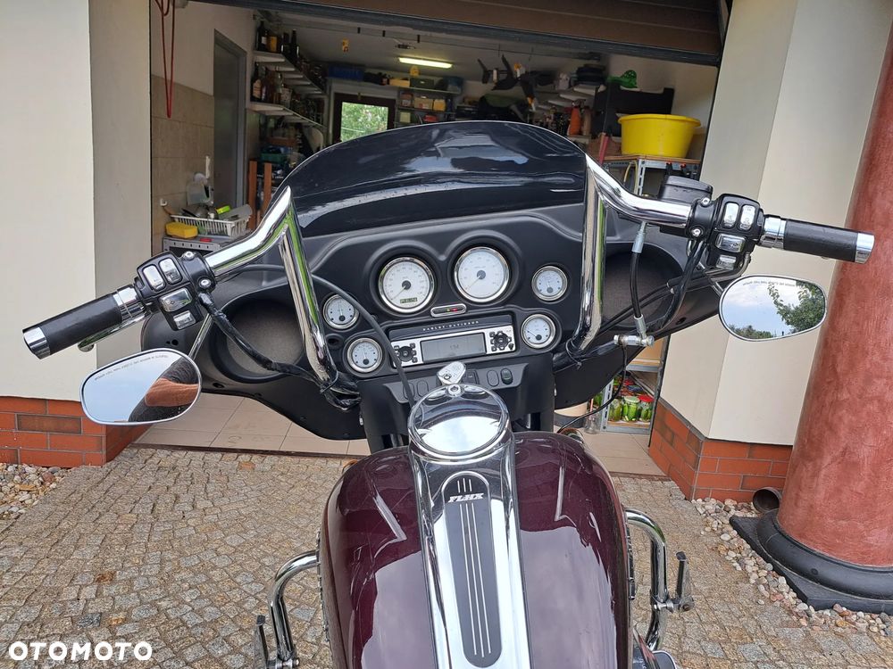 Harley-Davidson Touring Street Glide - 7