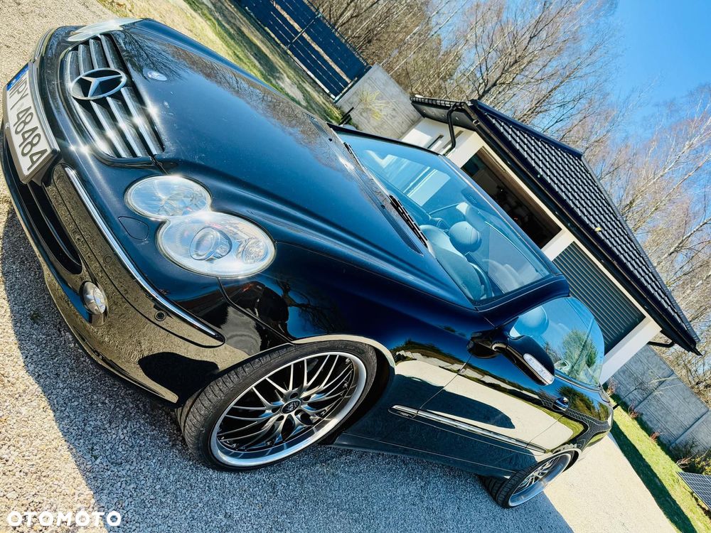 Mercedes-Benz CLK - 4