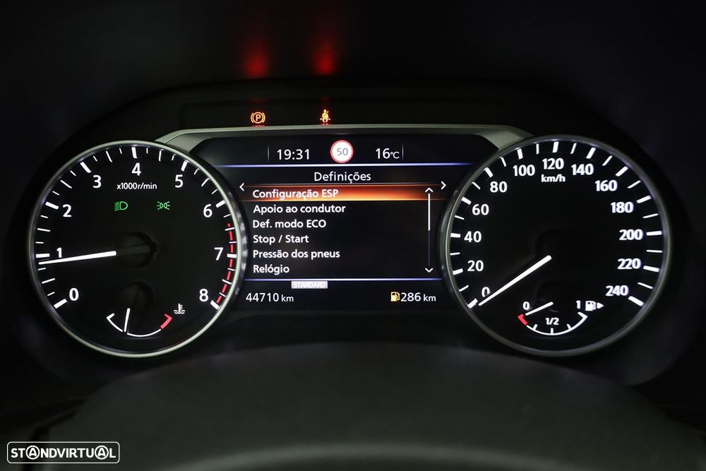 Nissan Juke 1.0 DIG-T Tekna - 16