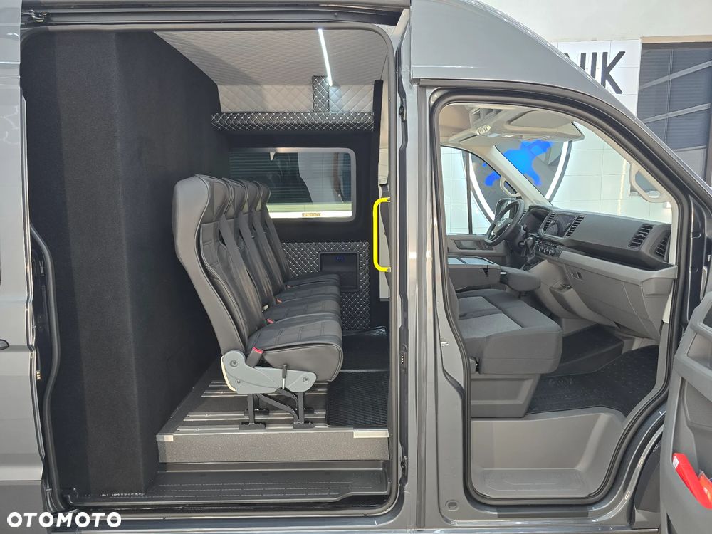 Volkswagen CRAFTER 4 MOTION AUTOMAT-8 Bie TDI 177KM Długi 7-OSOBOWY BOGATA OPCJA WYPOSAŻENIA NAVI KAMERA COFANIA FUL LED LAKIER METALIZOWANY FOTEL KIEROWCY PNEŁMATYCZNY Z MASAZEM SALON PL STAN NOWY NOWY NOWY - 3