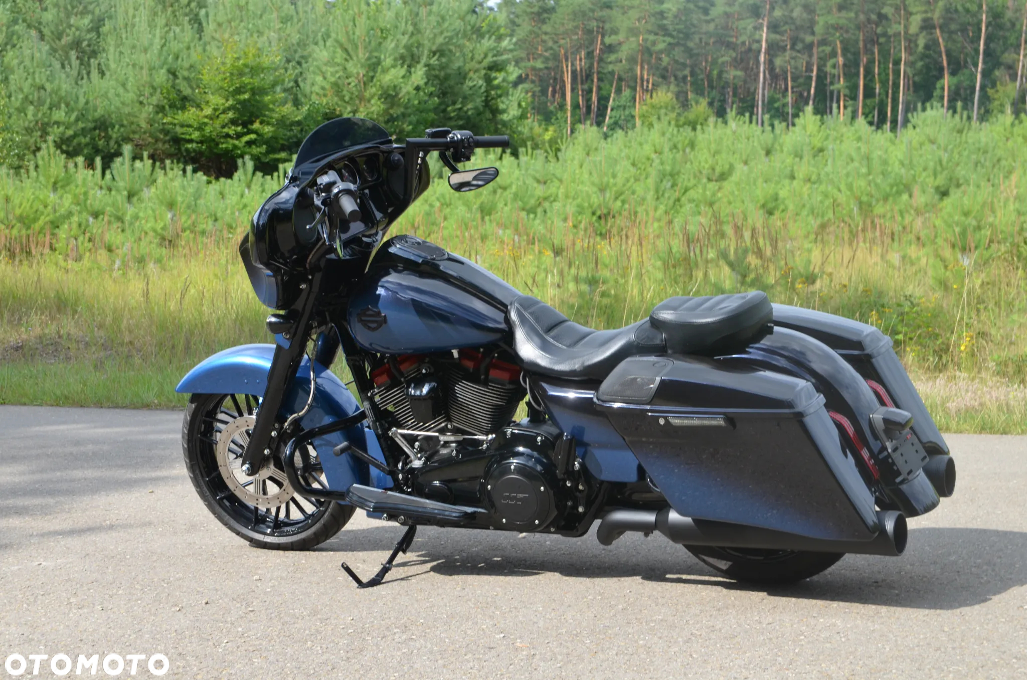 Harley-Davidson CVO Street Glide - 19