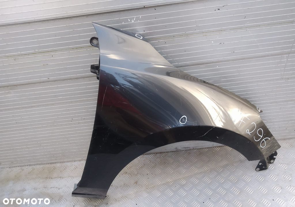 F296/F532/F622 PRAWY  BŁOTNIK MAZDA 3 2013- - 1