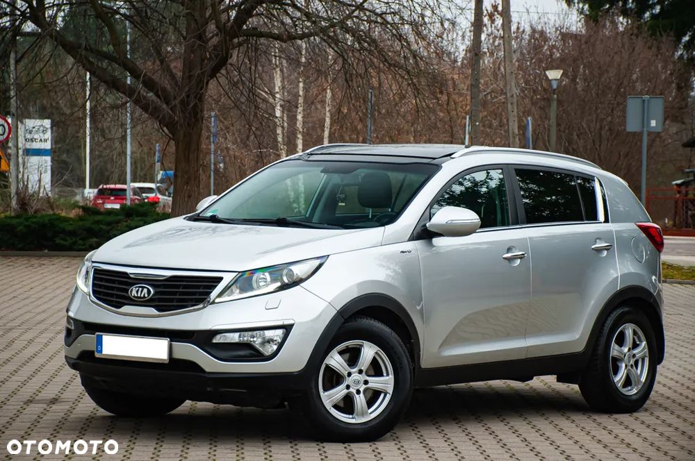Kia Sportage 2.0 CRDI 4WD Automatik Dream-Team Edition - 8