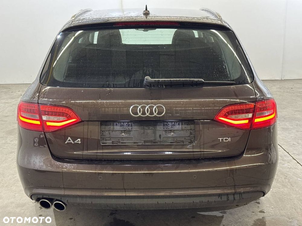 Audi A4 Avant 2.0 TDI DPF Ambition - 2