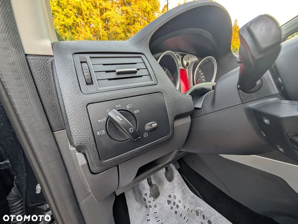 Ford Kuga 2.0 TDCi Titanium - 23